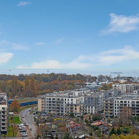 Letnica Seaside By Downtown Apartments Гданск Екстериор снимка
