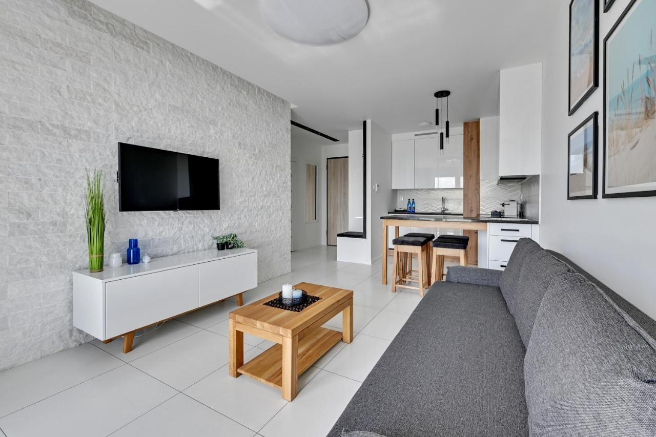 Letnica Seaside By Downtown Apartments Гданск Екстериор снимка